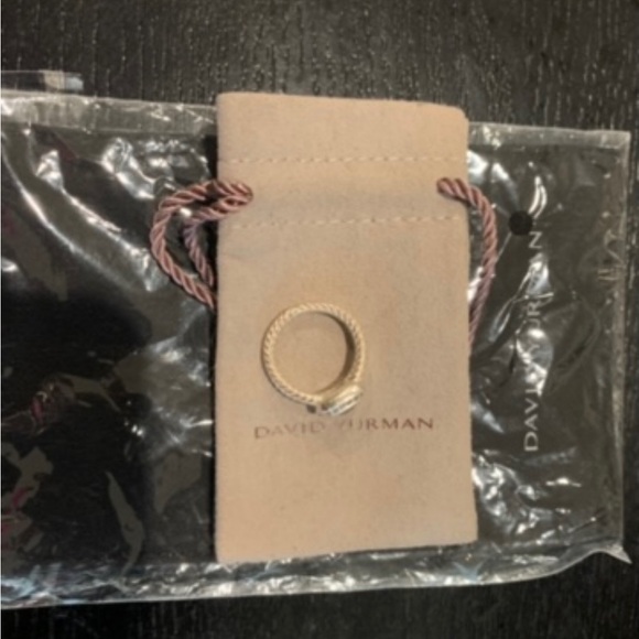 David Yurman Petite Albion® Diamond Halo Onyx Cushion Ring.Size 7. - Picture 10 of 12